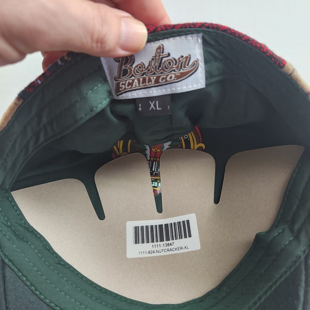 Boston Scally Christmas 'Nutcracker' 8-Panel Patchwork Cap - Extra Large [XL] - Picture 3 of 4